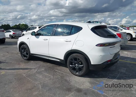 2024 Dodge Hornet R/T Eawd из США, поврежденный, VIN ZACPDFCWXR3A29364